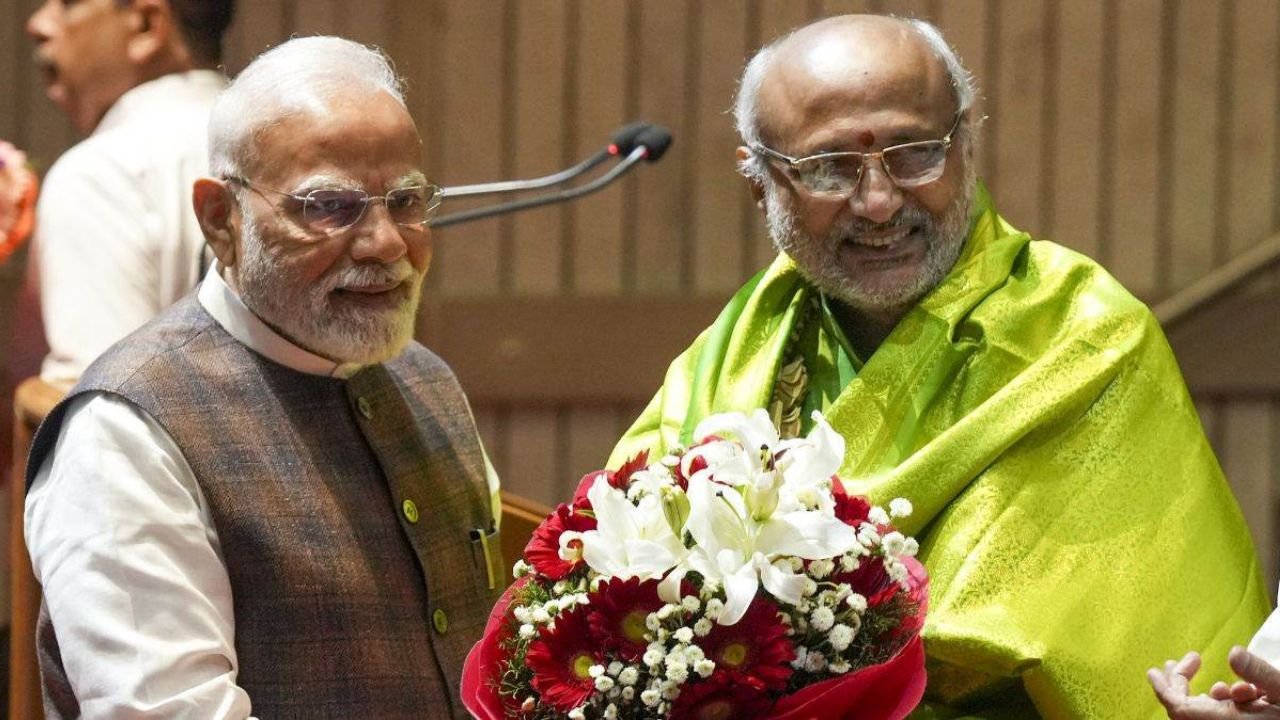 Vice Presidential Election: पीएम मोदी ने राधाकृष्णन के समर्थन के लिए सभी दलों से की अपील, विपक्ष की प्रतिक्रिया पर सबकी नजर