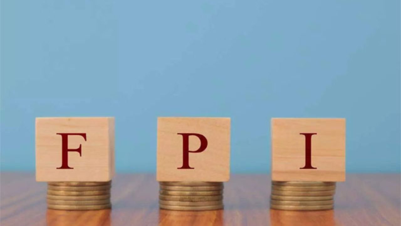 FPIs ने बांड में किया मामूली निवेश, लेकिन जोखिम भरे शेयरों से निकासी जारी, भारतीय बाजार में बेचैनी का माहौल