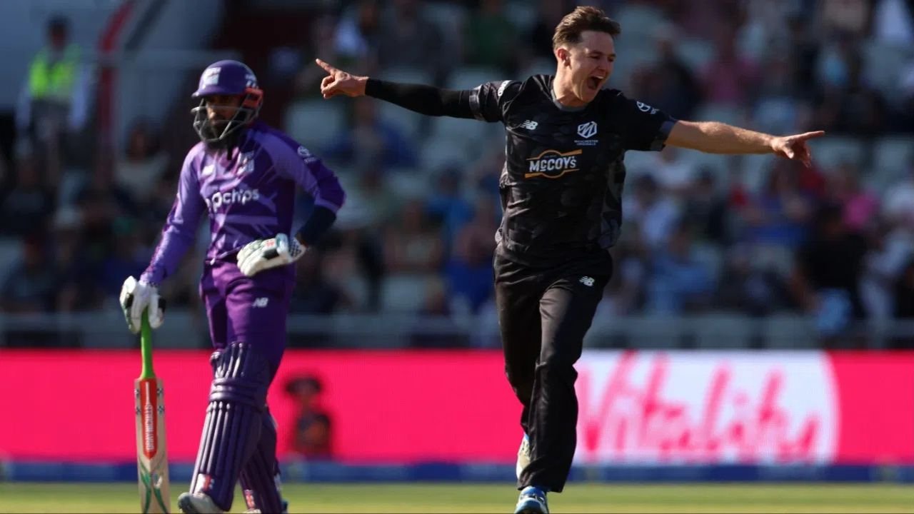 The Hundred: 22 साल के युवा गेंदबाज सोनी बेकर ने लिया हैट्रिक, द हंड्रेड इतिहास में बने चौथे खिलाड़ी