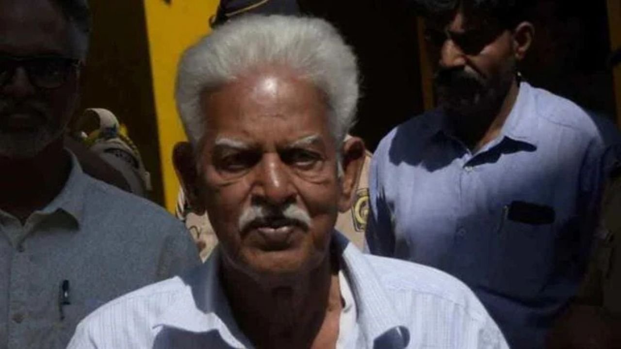 Bhima Koregaon Case में बड़ा फैसला! वरवर राव की याचिका सुप्रीम कोर्ट से खारिज, मुंबई छोड़ने पर अब भी रहेगी सख्त शर्त लागू